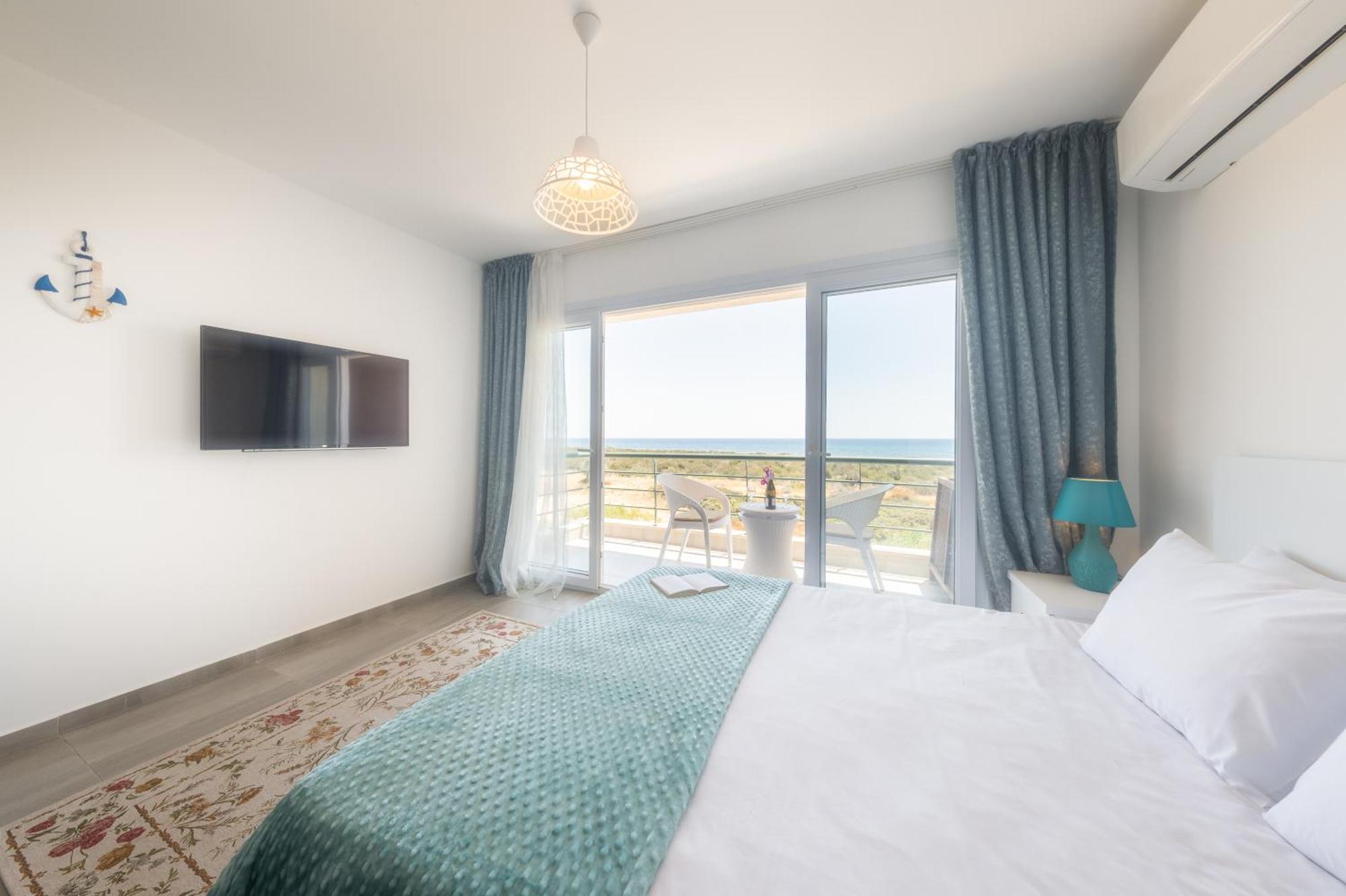 Thalassa Beach Resort & Spa Retreat Vokolidha Værelse billede